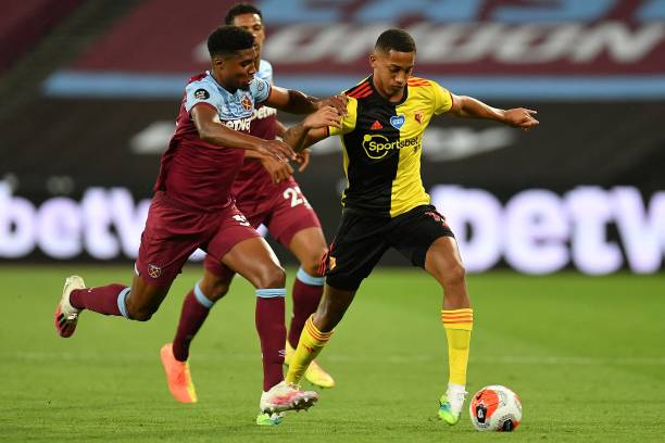 赛季中达到 赛季中达到